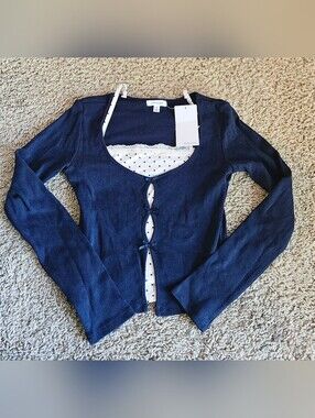 Stitch & Pine Layered Lace Trim Long Sleeve Top